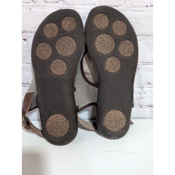 Fly London Miya Tan Khaki Leaher Thong Ankle Wrap Sandals Flats Size 40 US 8.5 - Picture 6 of 11